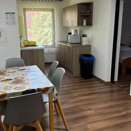 Ady Gold Five Apartmán