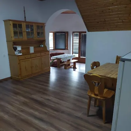 Ady Gold Five Apartmán Siófok