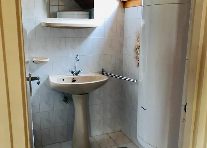 Ady Gold Five Apartman